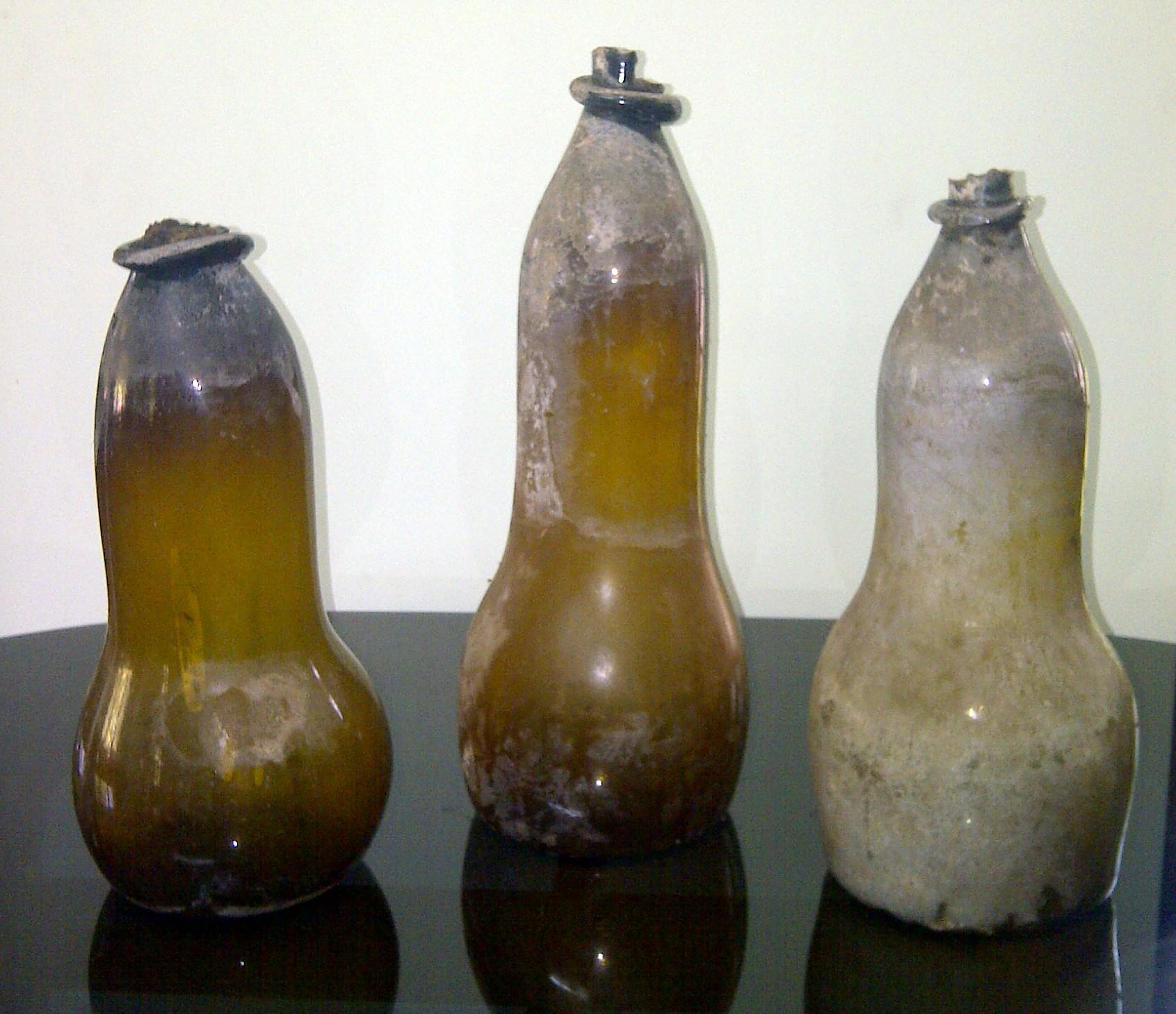 Double-Gourd Transport Bottles
